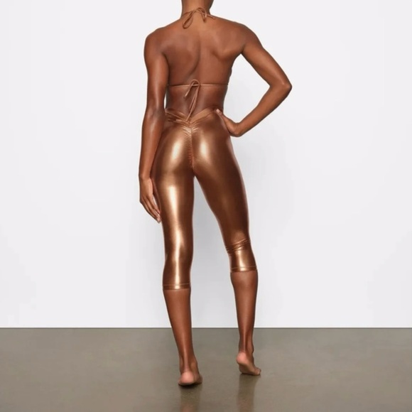 Skims NWT Penny Ruched Metallic Swim V Waist Pants Size XXS - Picture 8 of 8